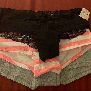 Three medium underwear, BNWT!